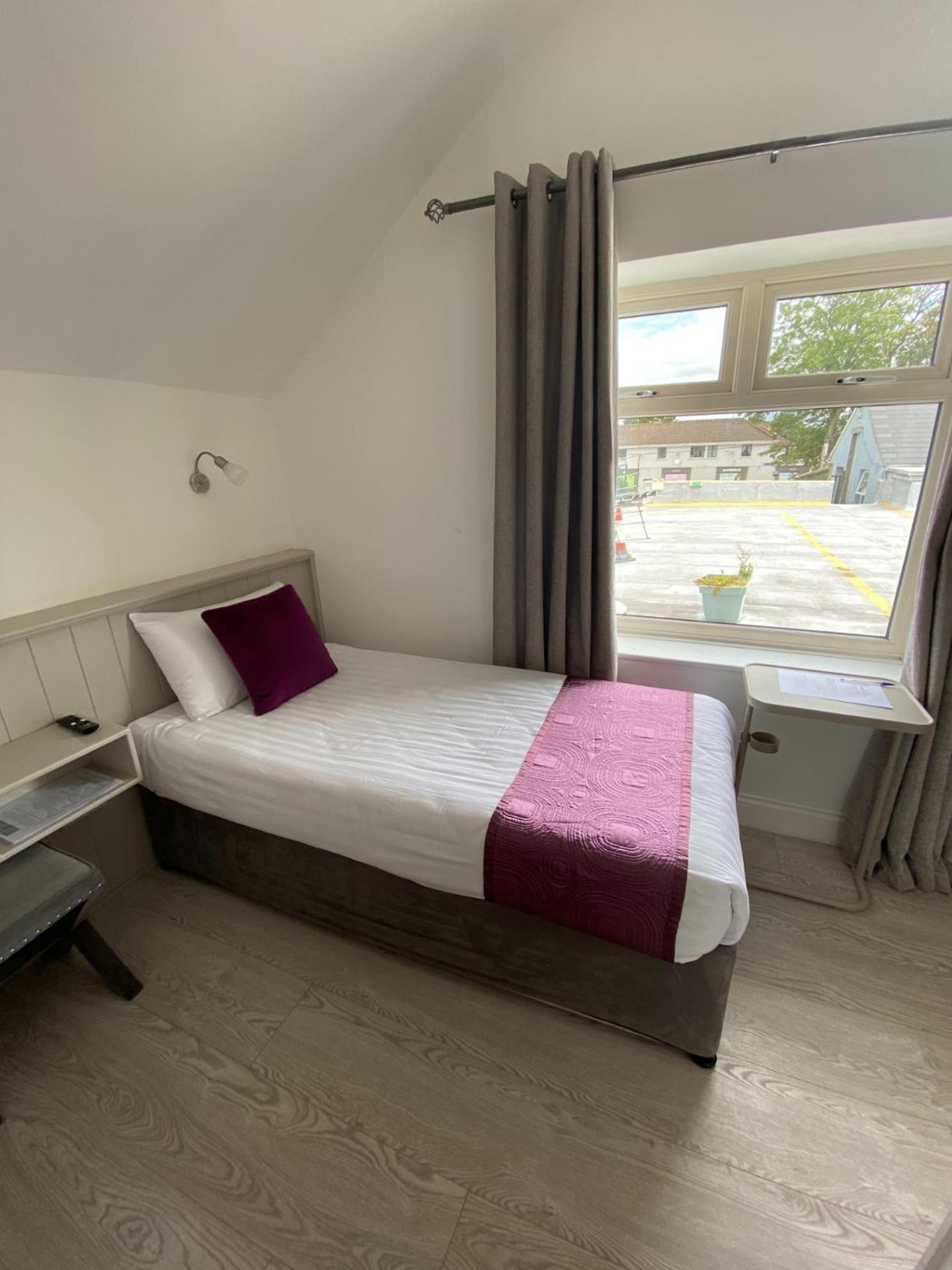 The Town House Hotel Naas Εξωτερικό φωτογραφία